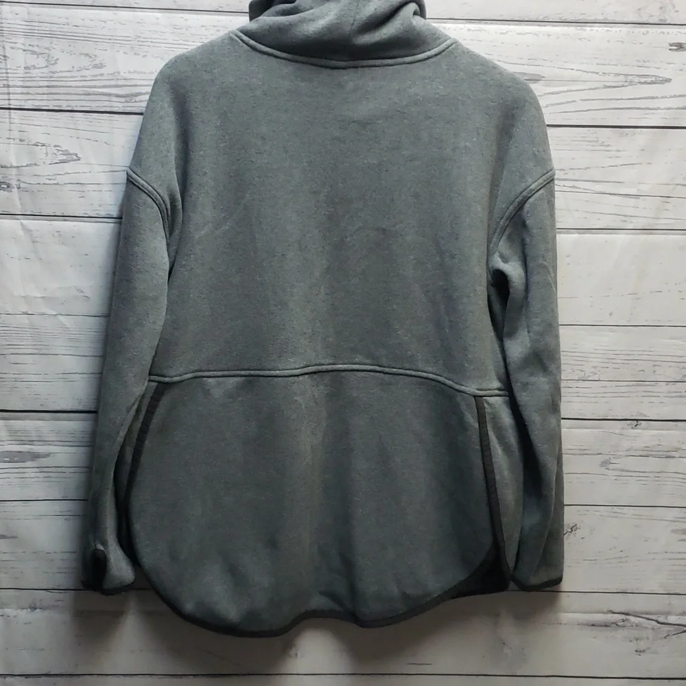 Eddie Bauer Fleece Pullover - Picture 7 of 8